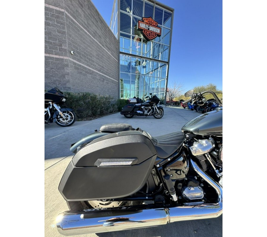 2025 Harley-Davidson® FXBB - Street Bob®