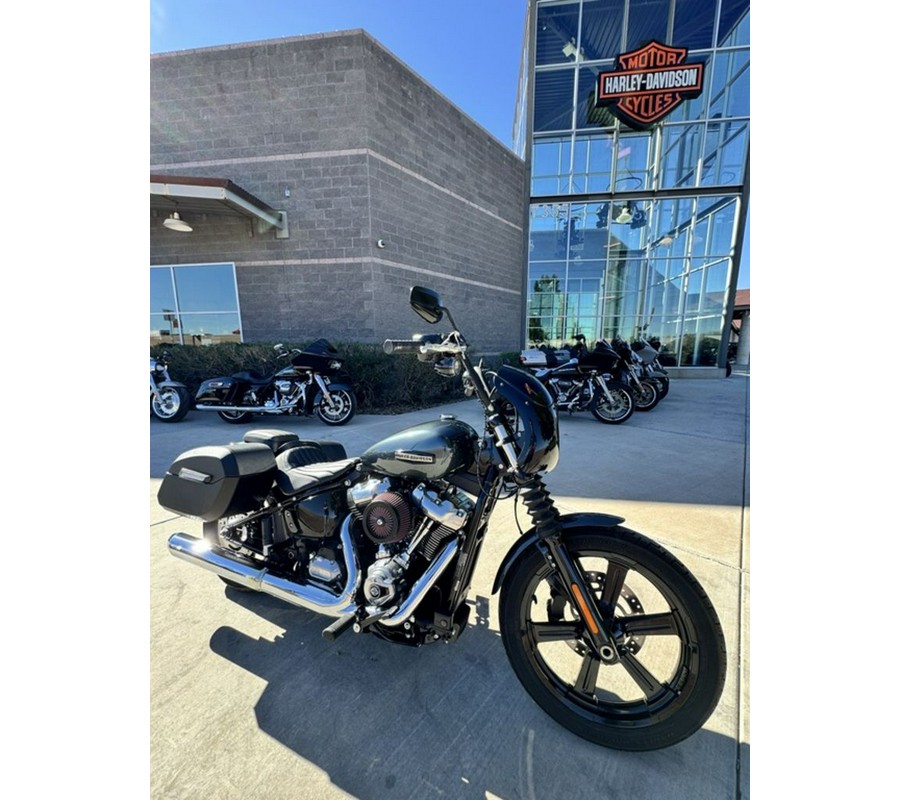 2025 Harley-Davidson® FXBB - Street Bob®