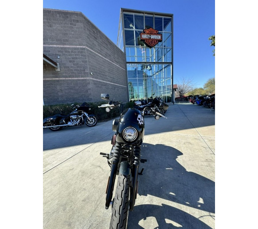 2025 Harley-Davidson® FXBB - Street Bob®