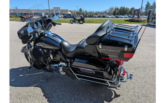 2012 Harley-Davidson® FLHTCU Ultra Classic Electra Glide