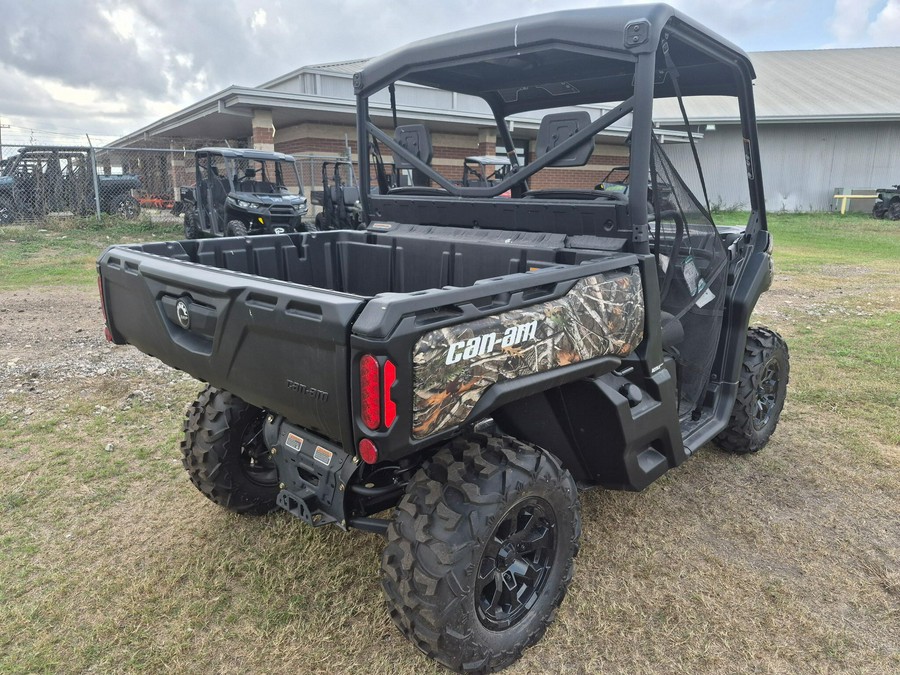 2025 Can-Am Defender XT HD9