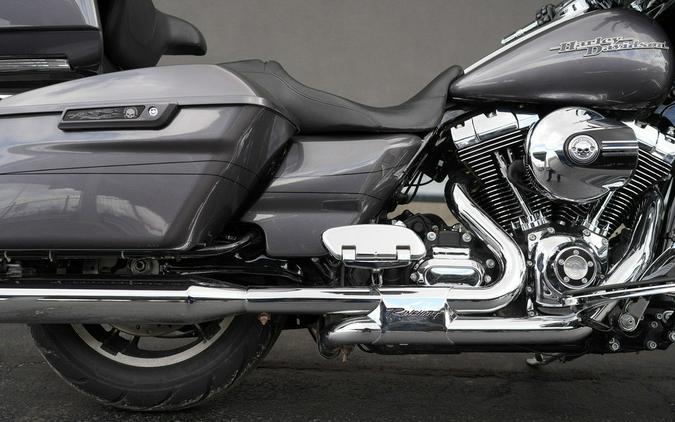 2014 Harley-Davidson FLHXS - Street Glide Special