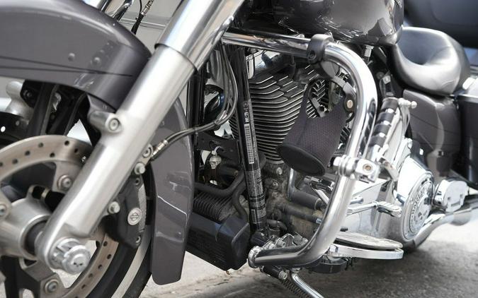 2014 Harley-Davidson FLHXS - Street Glide Special