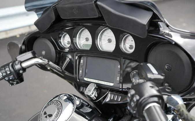 2014 Harley-Davidson FLHXS - Street Glide Special