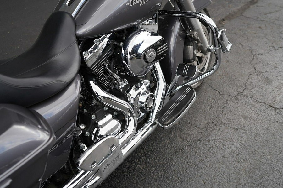 2014 Harley-Davidson FLHXS - Street Glide Special