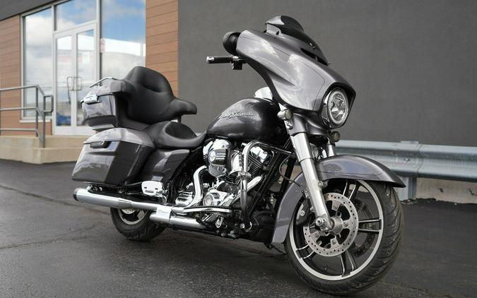 2014 Harley-Davidson FLHXS - Street Glide Special