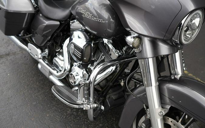 2014 Harley-Davidson FLHXS - Street Glide Special