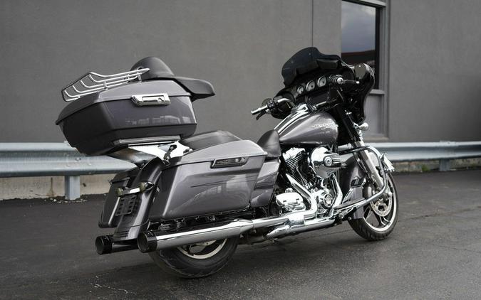 2014 Harley-Davidson FLHXS - Street Glide Special