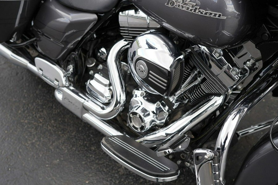 2014 Harley-Davidson FLHXS - Street Glide Special