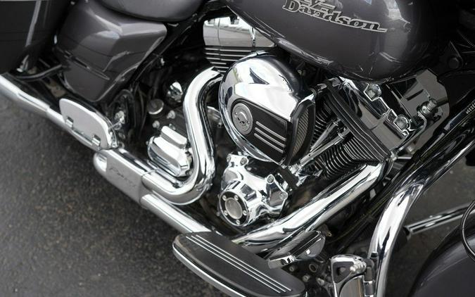 2014 Harley-Davidson FLHXS - Street Glide Special