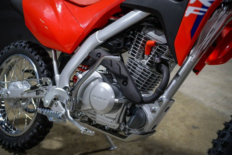 2027 Honda CRF125F - Big Wheel