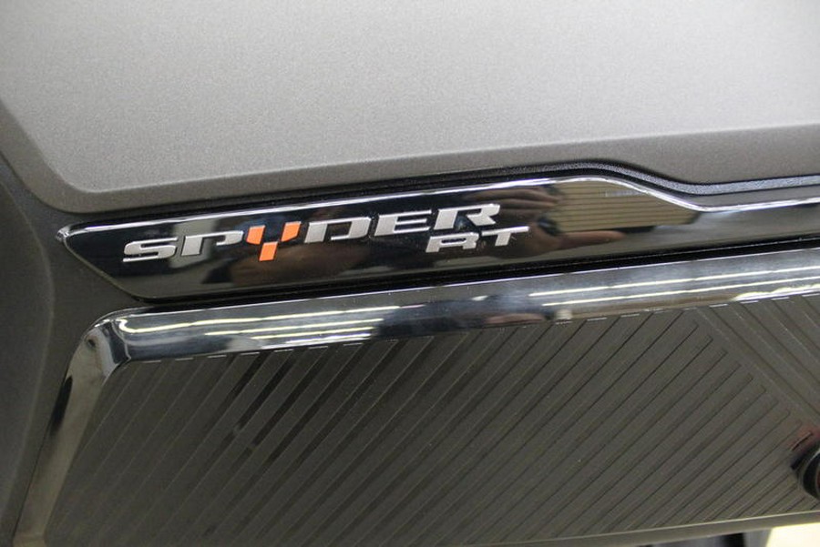 2023 Can-Am® Spyder RT Limited Dark Wheels