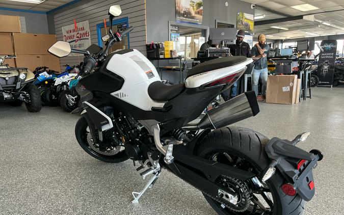 2024 CFMOTO 800NK