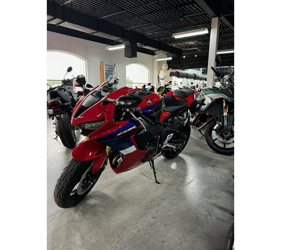 2024 Honda® CBR1000RR ABS