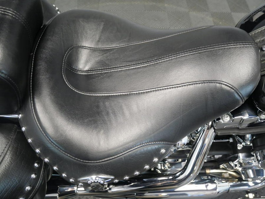 2015 Harley-Davidson® FLSTC - Heritage Softail® Classic