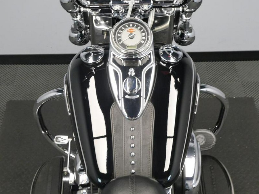 2015 Harley-Davidson® FLSTC - Heritage Softail® Classic