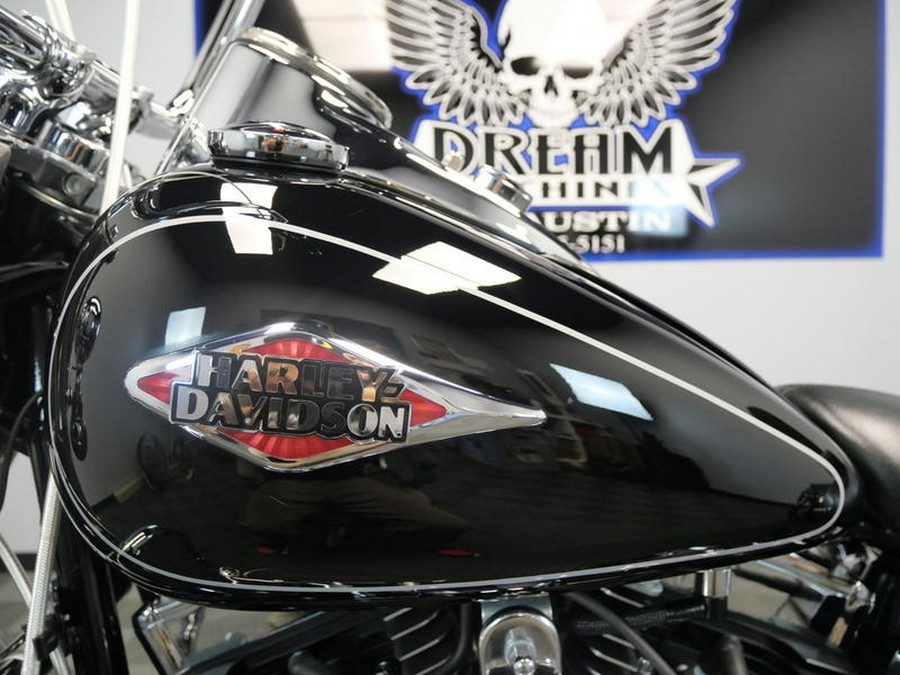 2015 Harley-Davidson® FLSTC - Heritage Softail® Classic