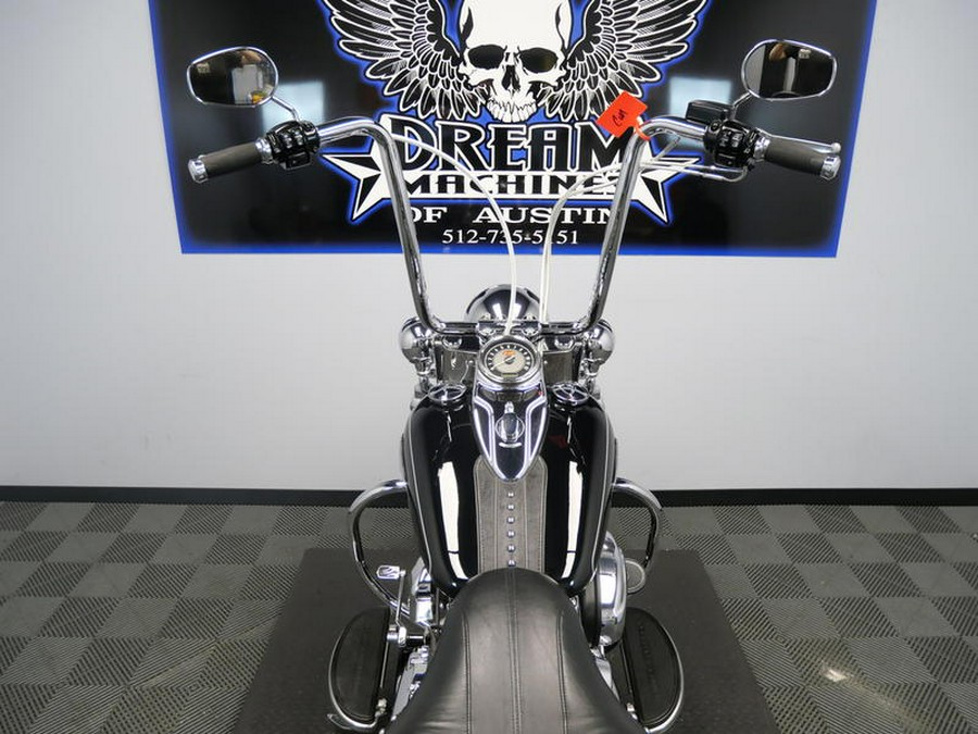 2015 Harley-Davidson® FLSTC - Heritage Softail® Classic