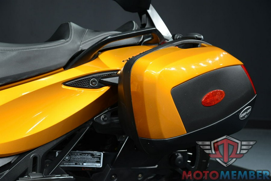 2014 Can-Am Spyder ST-Limited