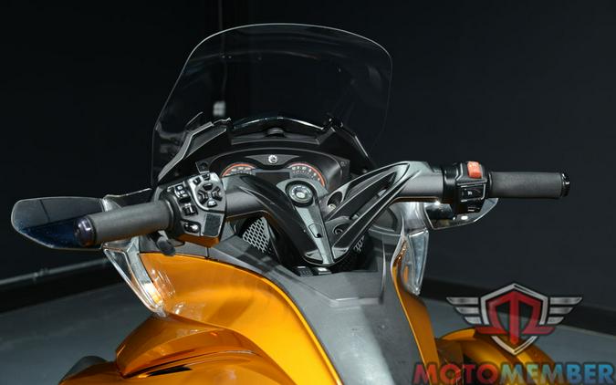 2014 Can-Am Spyder ST-Limited