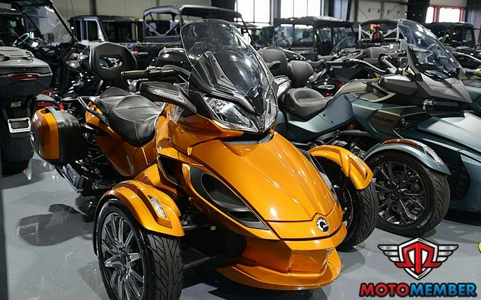 2014 Can-Am Spyder ST-Limited