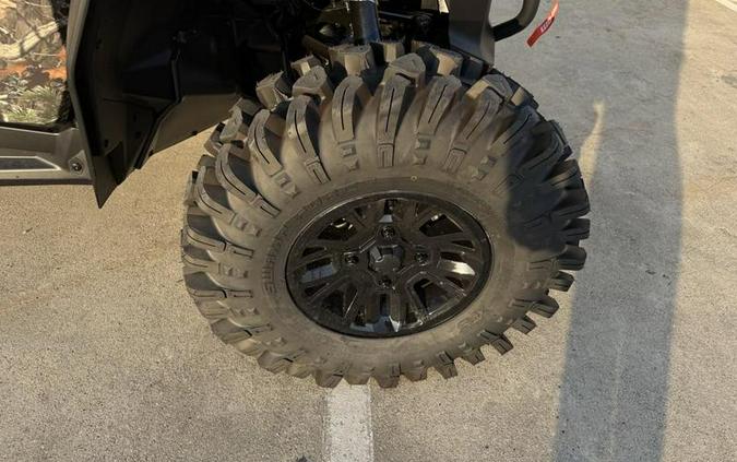 2026 Can-Am® Commander MAX X mr 1000R Wildland Camo