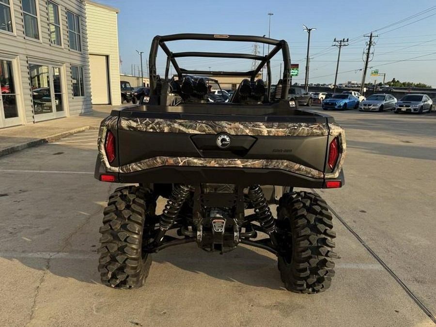 2026 Can-Am® Commander MAX X mr 1000R Wildland Camo