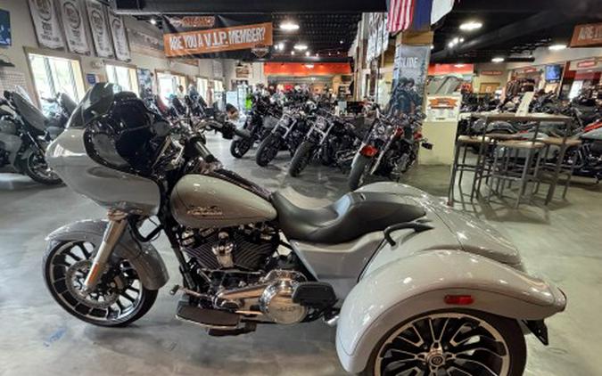 2024 Harley-Davidson Road Glide® 3
