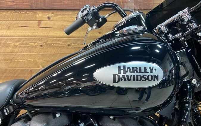 2024 Harley-Davidson Heritage Classic Vivid Black FLHCS