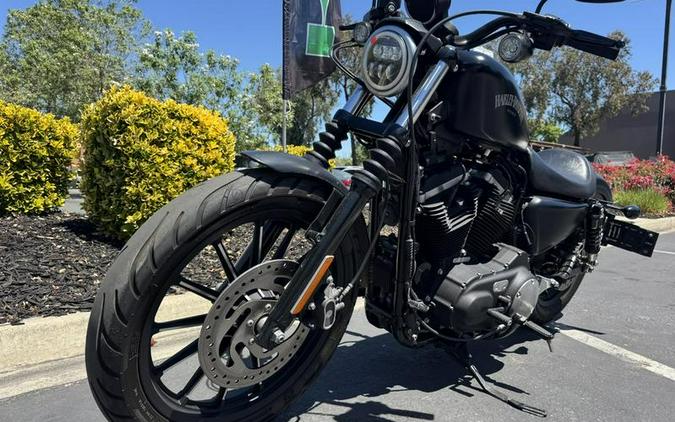 2015 Harley-Davidson® XL883N - Sportster® Iron 883™