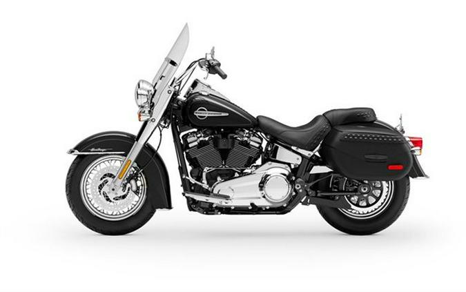 2020 Harley-Davidson Heritage Classic FLHC 5,078 Miles Vivid Black