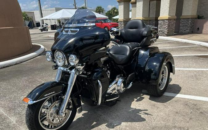 2019 Harley-Davidson® FLHTCUTG - Tri Glide® Ultra