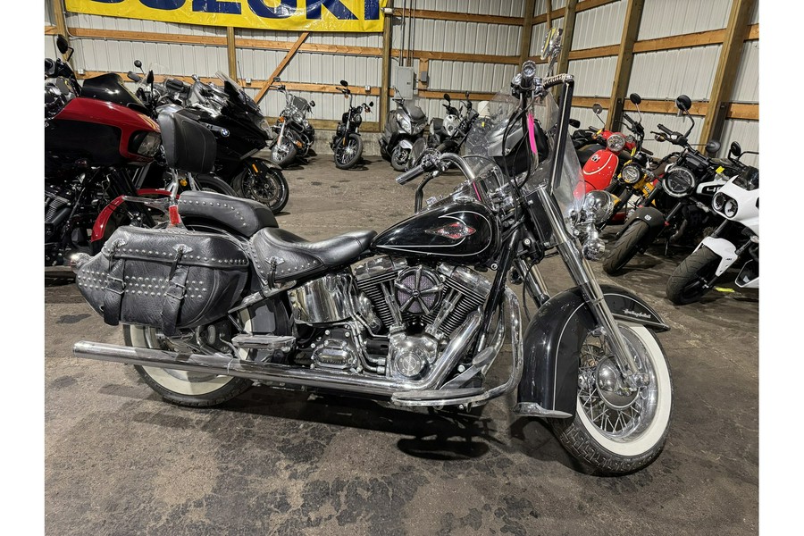 2010 Harley-Davidson® Softail® Heritage Softail® Classic