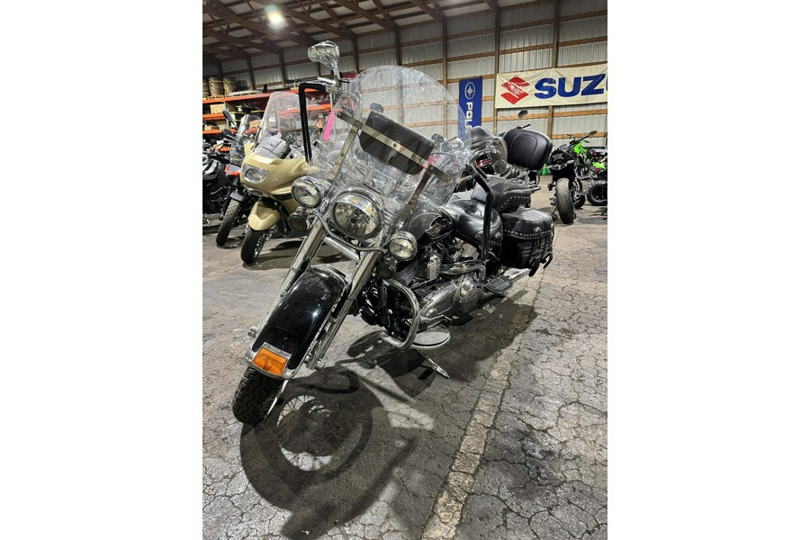 2010 Harley-Davidson® Softail® Heritage Softail® Classic