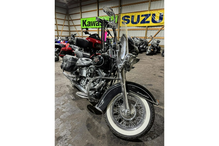 2010 Harley-Davidson® Softail® Heritage Softail® Classic