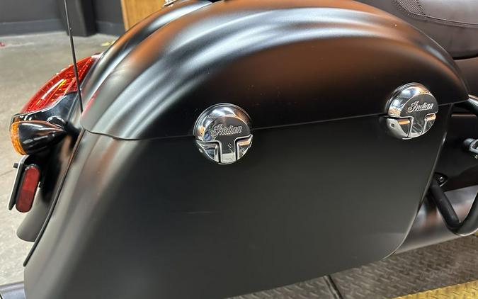 2018 Indian Motorcycle® Chieftain® Dark Horse® ABS Thunder Black Smoke