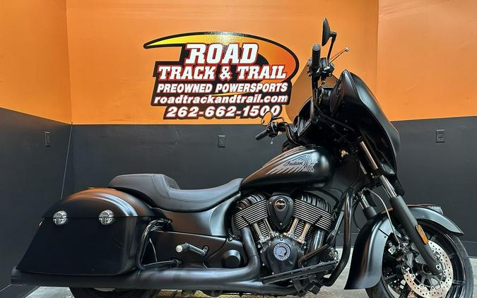 2018 Indian Motorcycle® Chieftain® Dark Horse® ABS Thunder Black Smoke