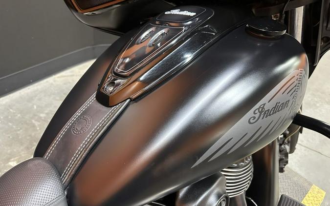 2018 Indian Motorcycle® Chieftain® Dark Horse® ABS Thunder Black Smoke