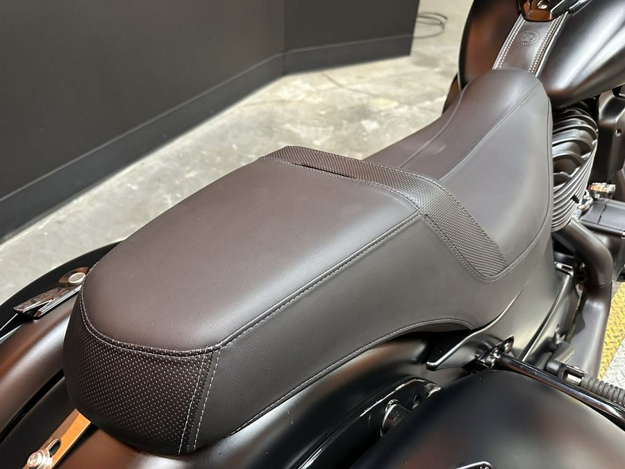 2018 Indian Motorcycle® Chieftain® Dark Horse® ABS Thunder Black Smoke