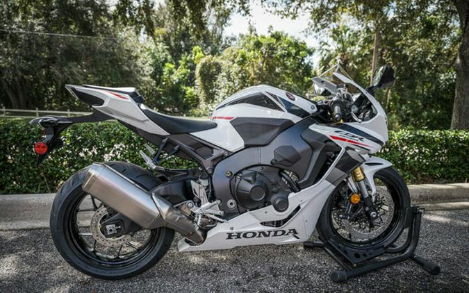2027 Honda CBR1000RR ABS