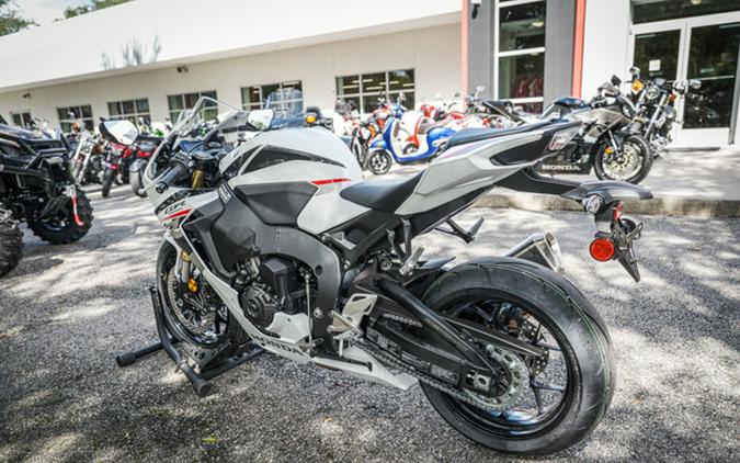 2027 Honda CBR1000RR ABS