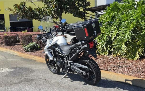 2018 Triumph Tiger 800 XCX Crystal White XRx