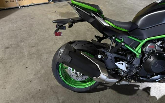 2026 Kawasaki Z H2 SE ABS