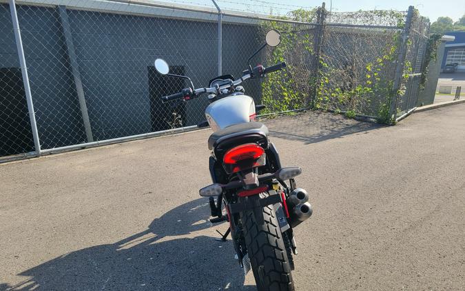2027 Triumph Tracker 400
