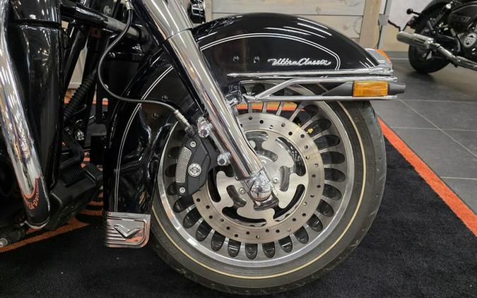 2012 Harley-Davidson Touring FLHTCU - Electra Glide Ultra Classic