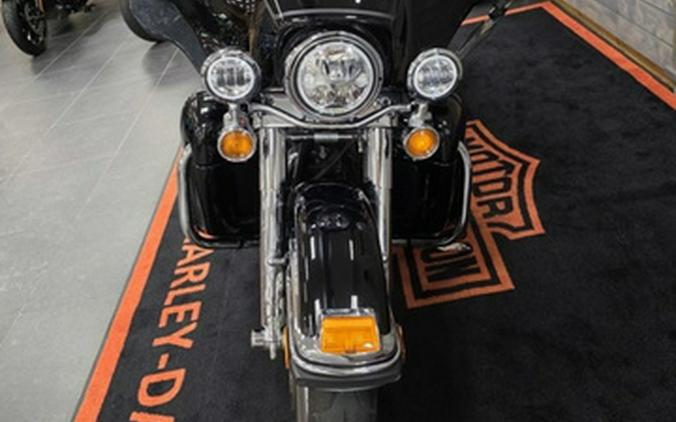 2012 Harley-Davidson Touring FLHTCU - Electra Glide Ultra Classic