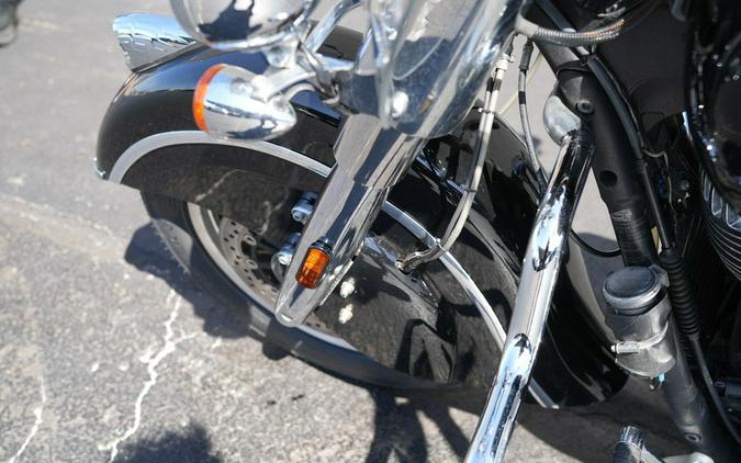 2019 Indian Motorcycle Springfield Thunder Black