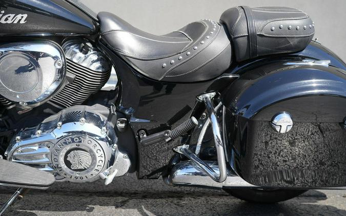 2019 Indian Motorcycle Springfield Thunder Black