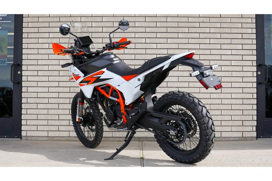 2026 390 ADV R - KTM