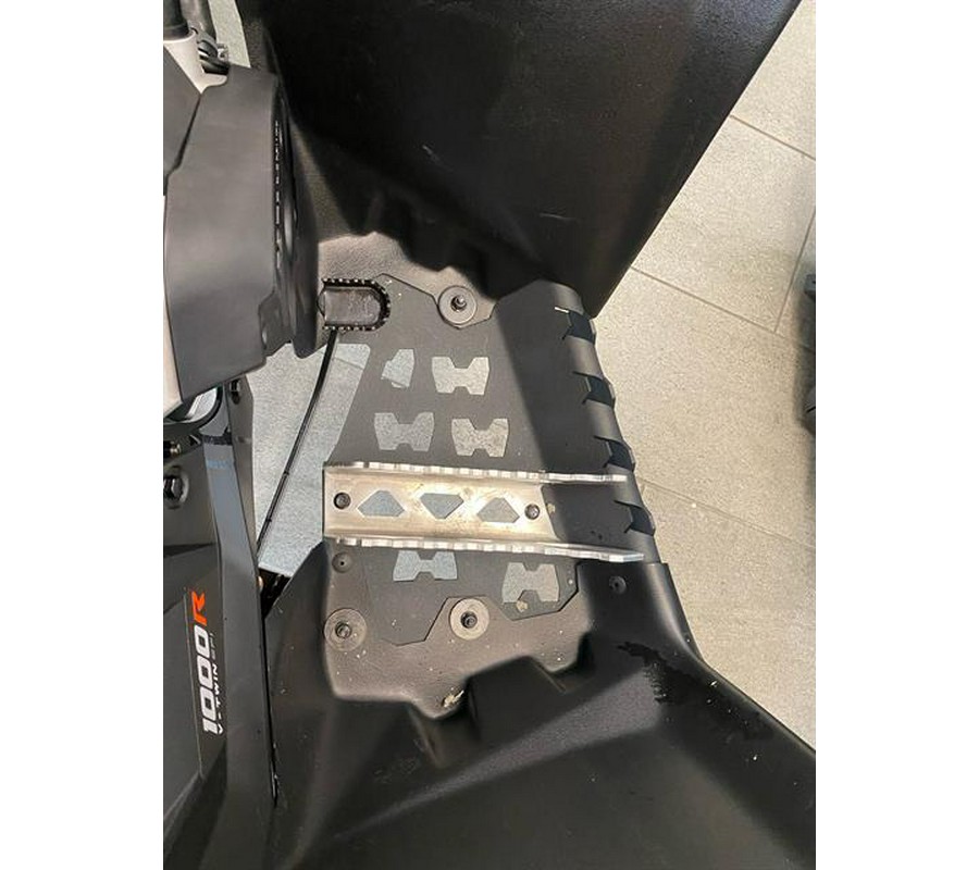 2025 Can-Am Renegade X MR 1000R